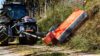 COBRA FS Forst-Seitenmulcher mulcht Waldrand